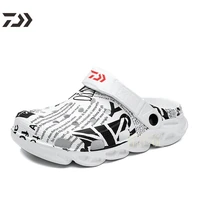 2021 daiwa fishing shoes men summer fishing clothes men breathable fishing waders anti slip outdoor slippers sandy beach shoes