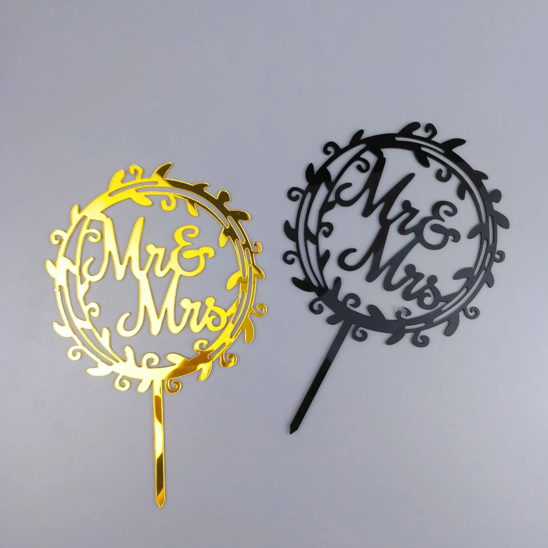 

MR & MRS Acrylic Wedding Theme Cake Topper Gold Wedding Cupcake Topper Wedding Engagement Party Cake Baking Decorations Supplies