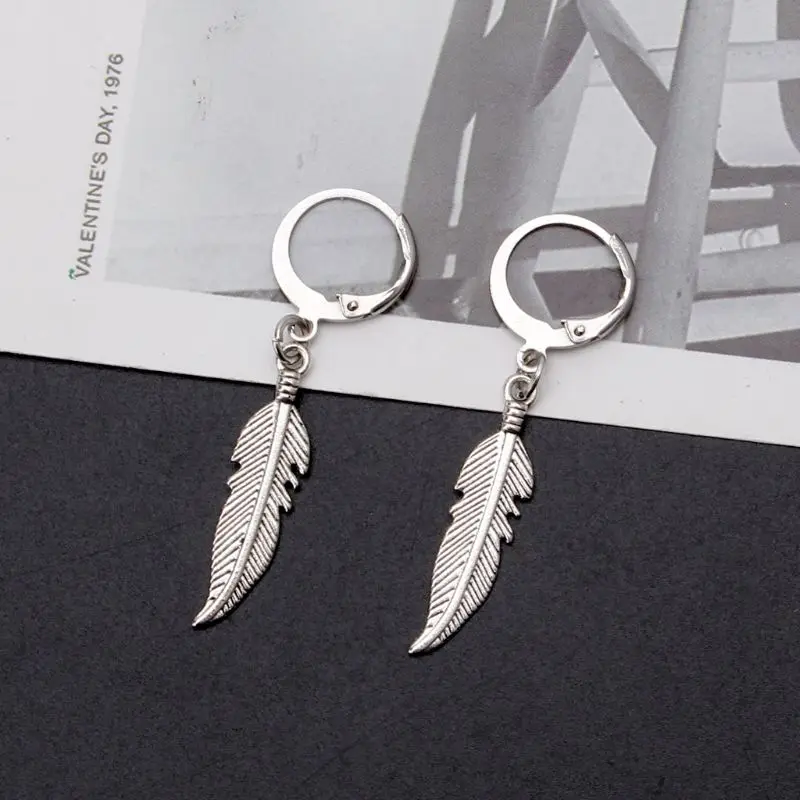 Винтажные в виде листика из перьев Подвесные серьги колец корейская бижутерия