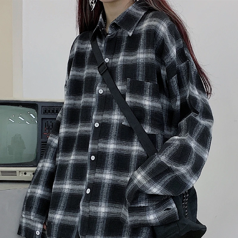 

Spring new Harajuku style retro plaid loose long-sleeved all-match shirt women