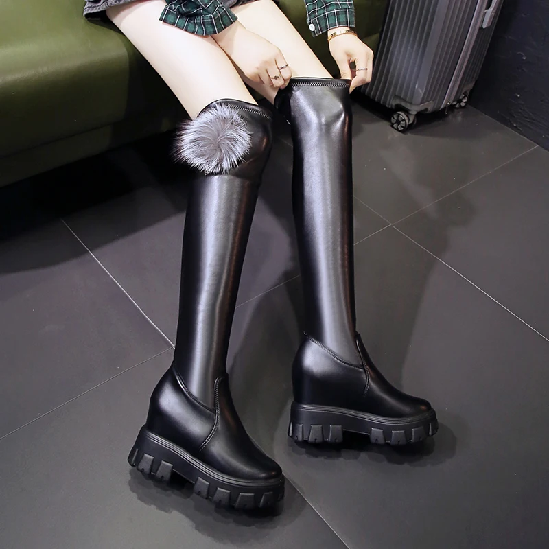 

Зимние женские Сапоги выше колена на танкетке, высокие сапоги на платформе 9 см со шнуровкой, теплая обувь с плюшевой подкладкой и мехом, мот...