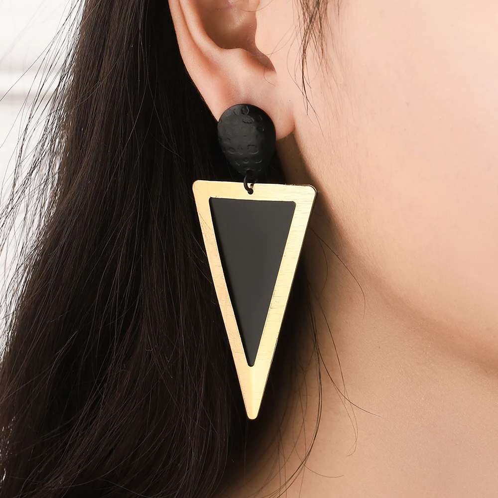 

WYBU Geometric Style EarringsTriangel Earrings Black and Gold Earrings Metal Earrings for Women Fashion Jewelry for Girls Gift