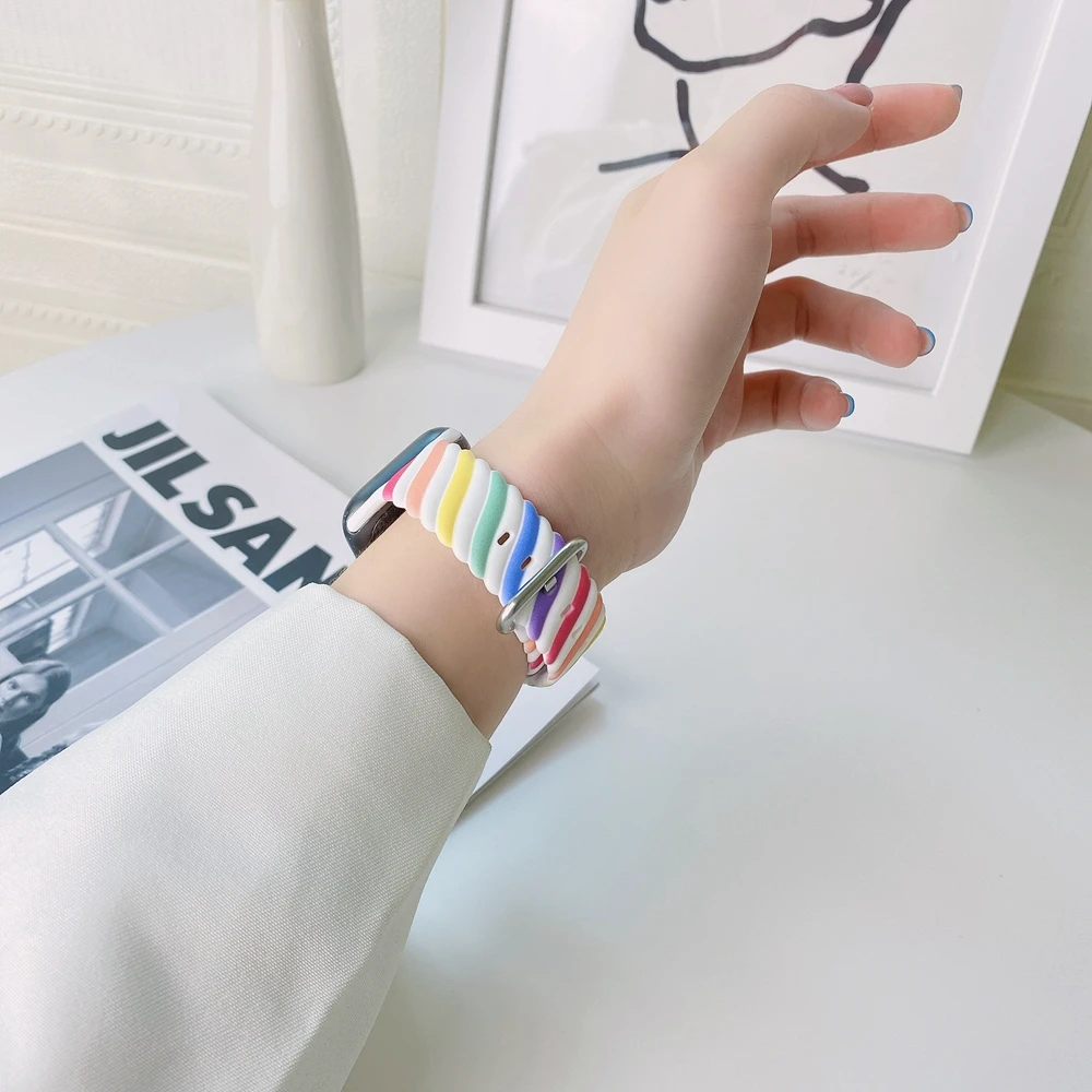 Браслет женский для Apple Watch Series 4 3 2 1 42 мм 38 силиконовый двухцветный мягкий
