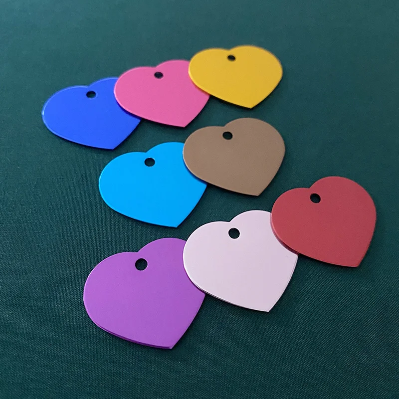 Бирки для питомцев 1000 шт./лот из алюминиевого сплава в форме сердца разные цвета |