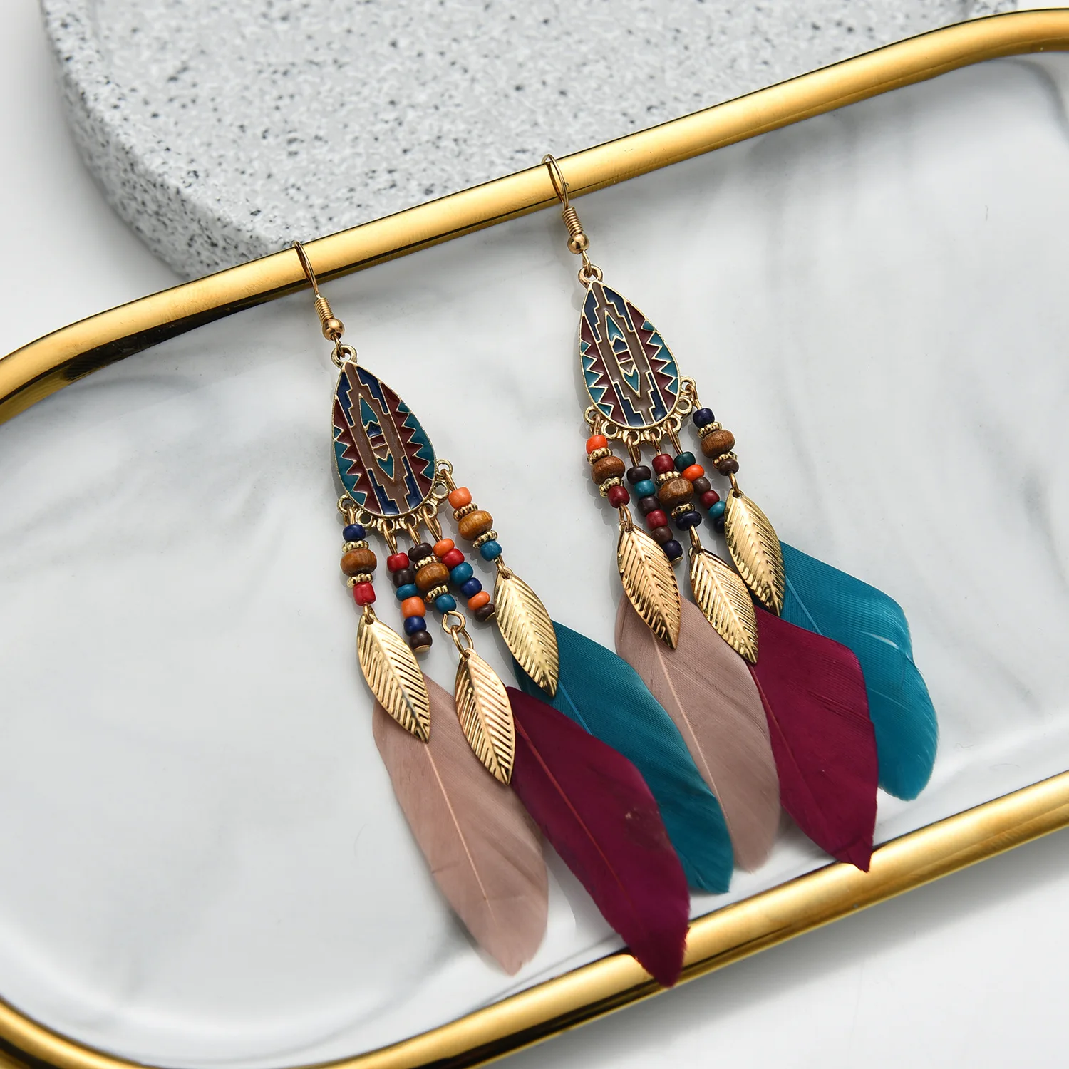 

Hot Style Fashion Eardrop Water Line Feather Earrings Jewelry National Wind Restoring Ancient Ways Personality Earrings