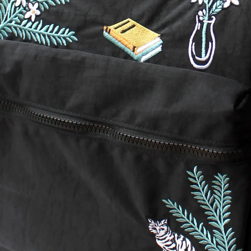 

Huajian princess with you women's backpack 2021 spring women's backpack leisure literature embroidery nylon schoolbag