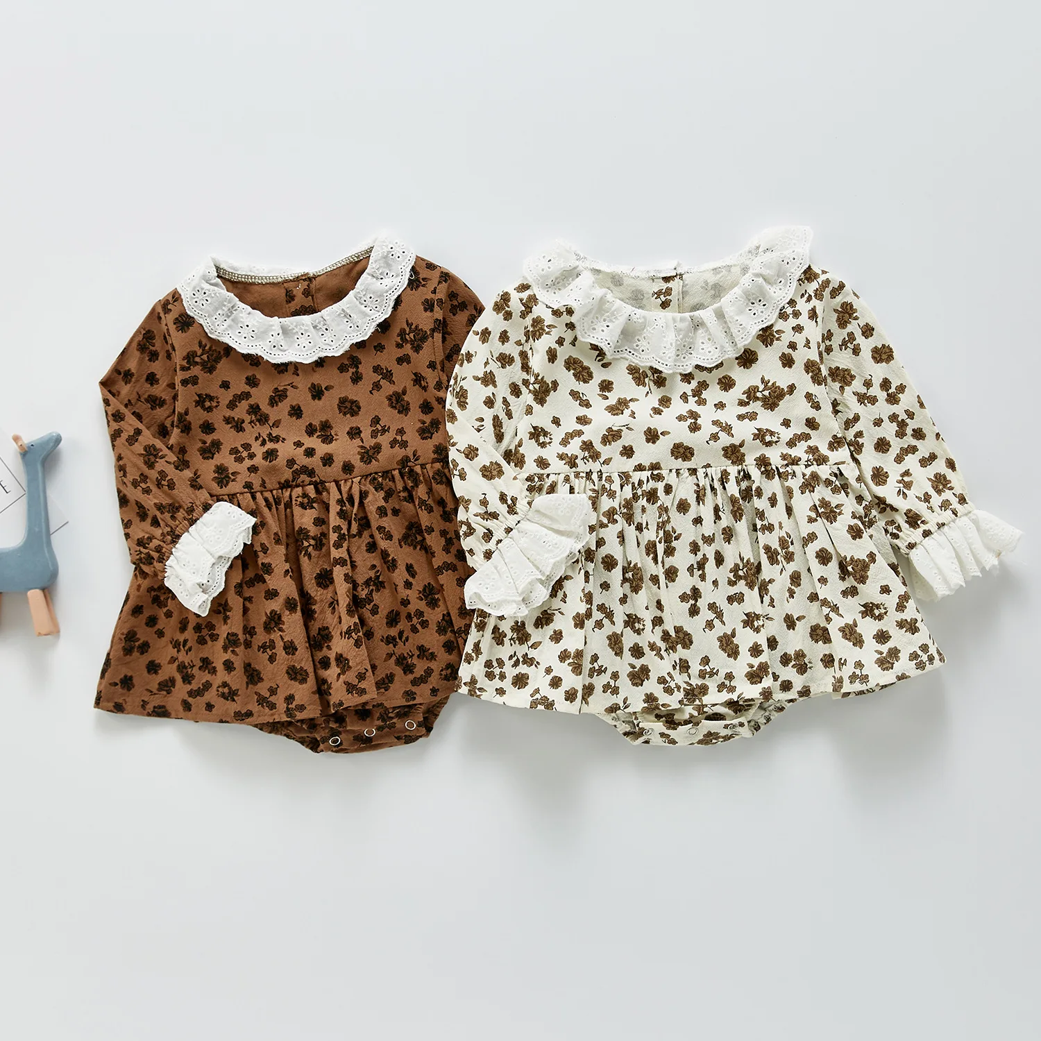 

Детский кружевной комбинезон с длинным рукавом, с цветочным принтом