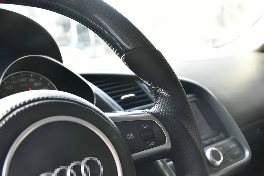 100% натуральное углеродное волокно Автомобильное рулевое колесо для Audi TT