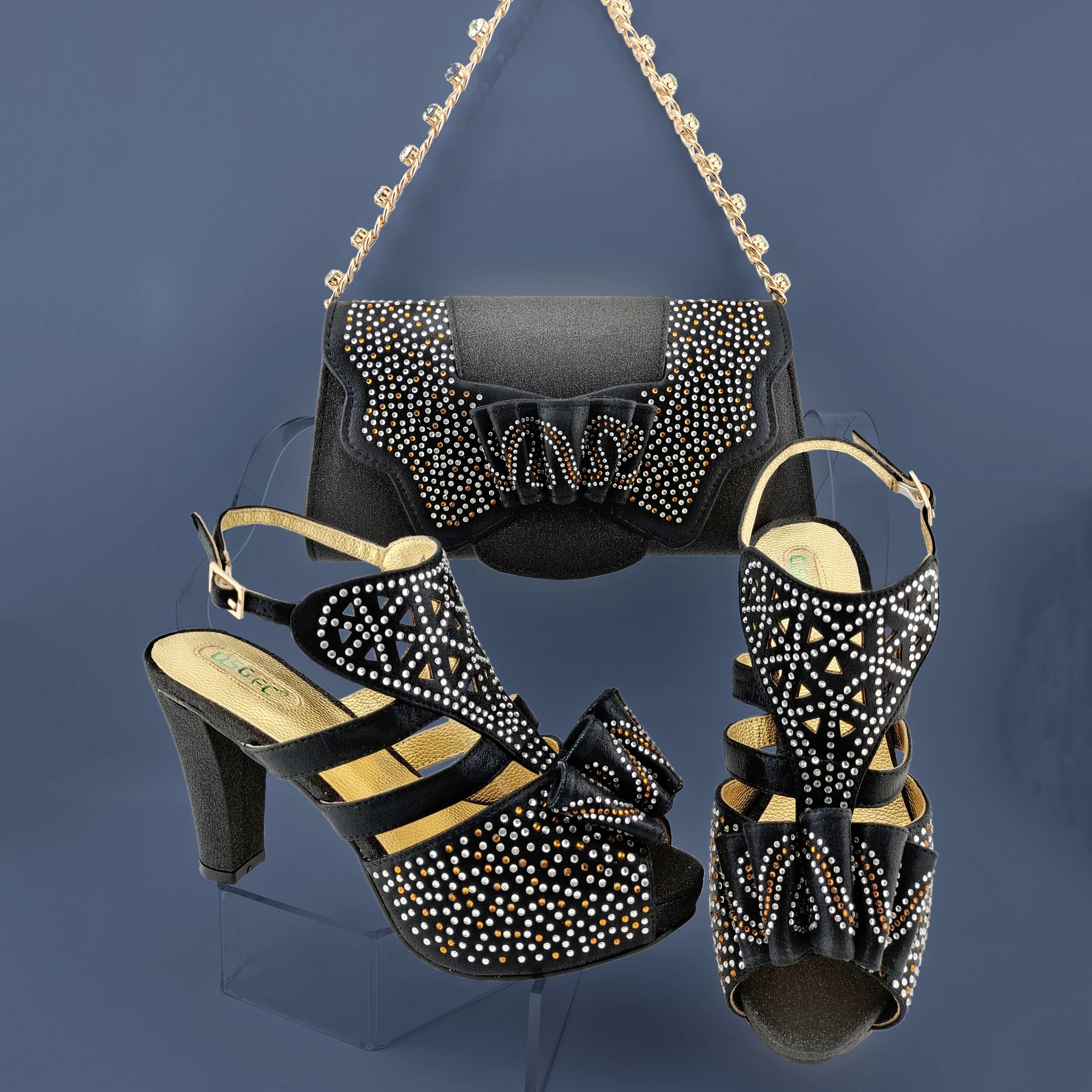 Набор женских туфель и сумок в итальянском стиле модные туфли черного цвета с