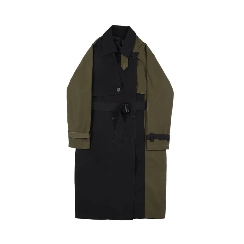 

Coats & Jackets