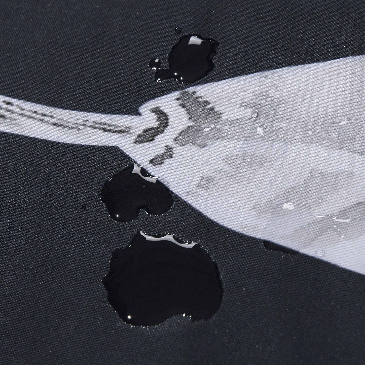 

On Sale leaves Patten Waterproof Shower Curtain Set with 8 Hooks Bathroom Curtains 3JL812