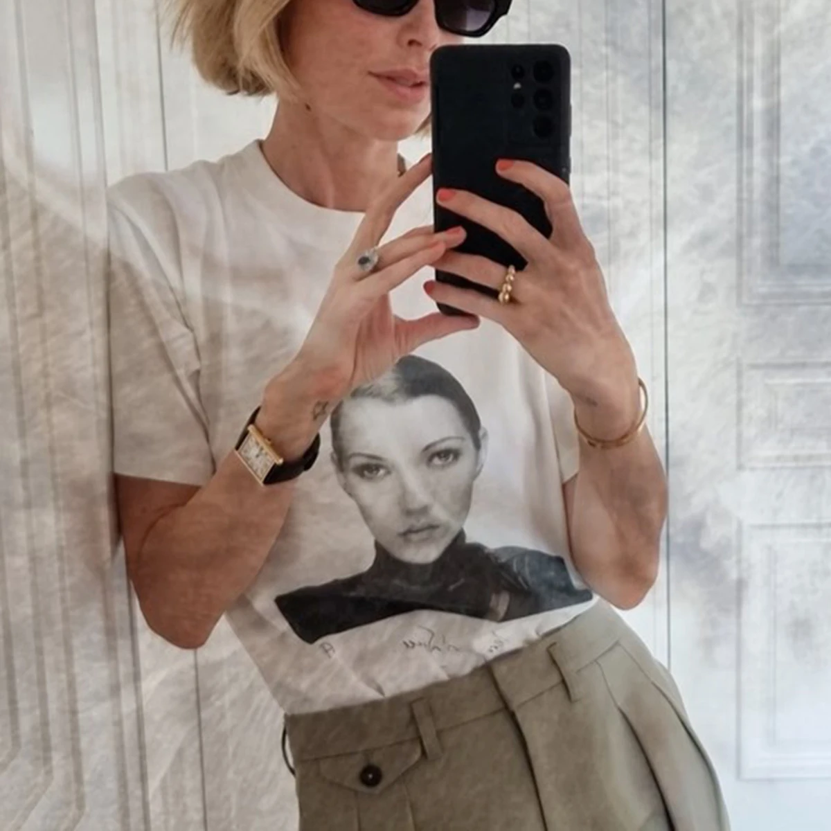 

Pirate Hippie Character Graphic Tee Woman Summer Round Neck Short Sleeve Cotton Classic T-Shirt Casual Vintage Rock Tshirt Tops