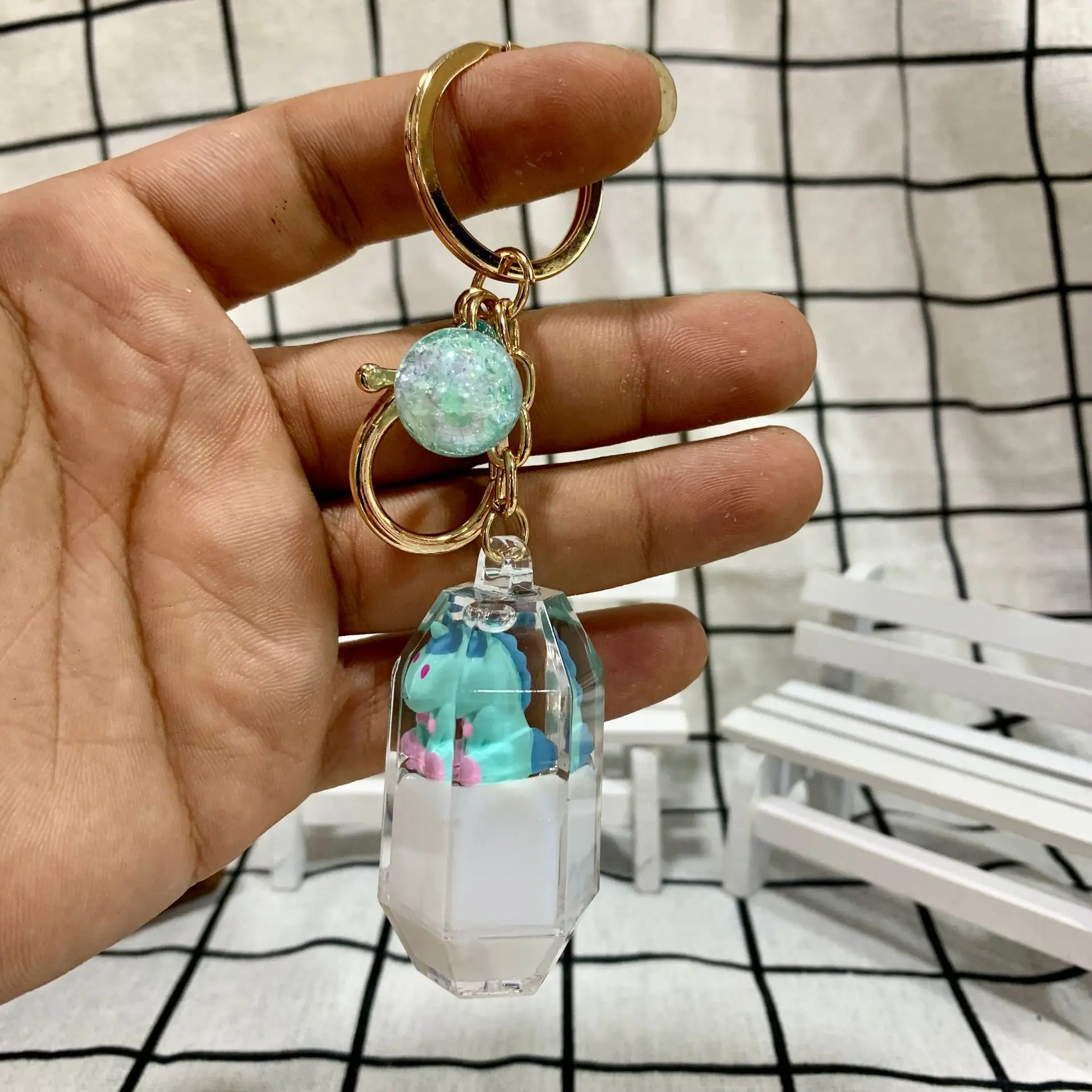 

Floating milk pig liquid pendant keychain quicksand drifting bottle bag pendant