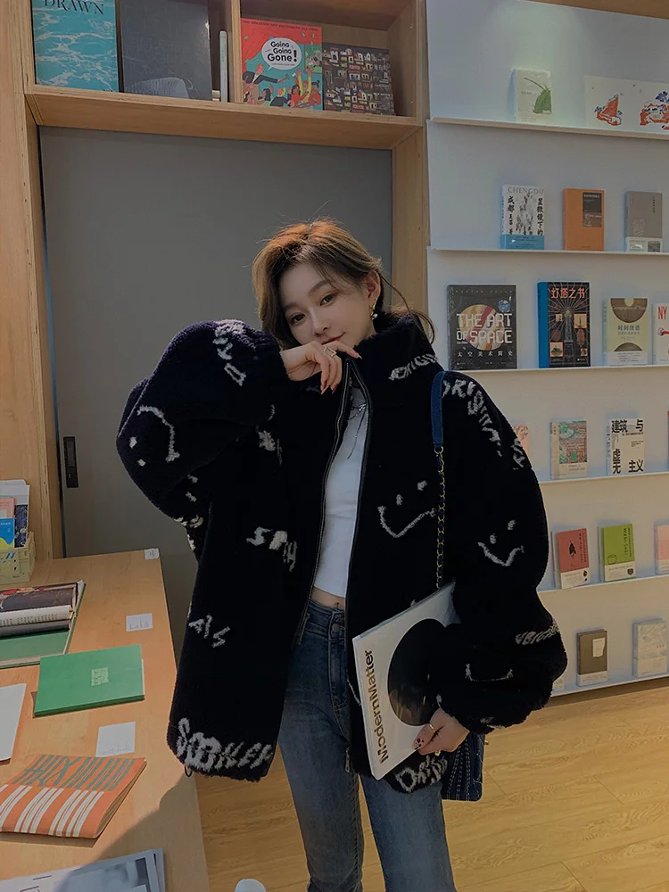 

Imported All-wool Shearing Hooded Wool Coat Women Winter New Real Fur Coat Women's Bat Sleeved Jacket Streetwear Women