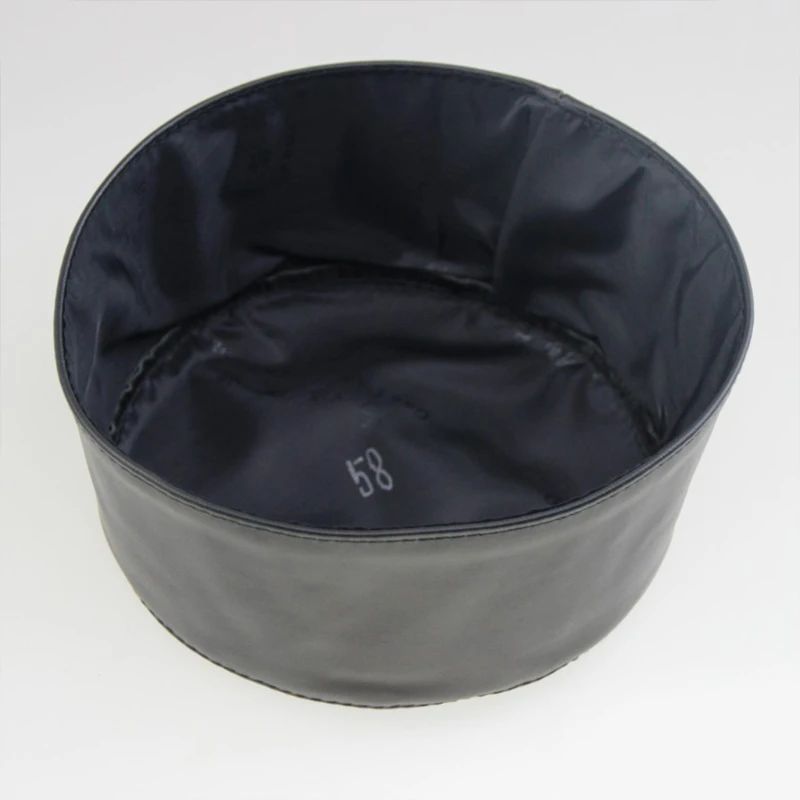 Мусульманская шапочка для молитвы однотонная из натуральной кожи с черепом