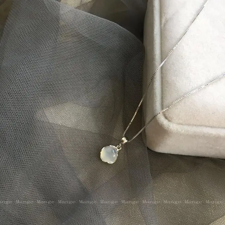 

Designer crafts original round beads wrapped creative pendant necklace fresh and light luxury charm women's brand silver jewelry