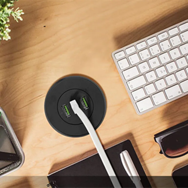 Настольное зарядное устройство Bakeey 3 USB 5 в 1 а с отверстиями европейской вилкой