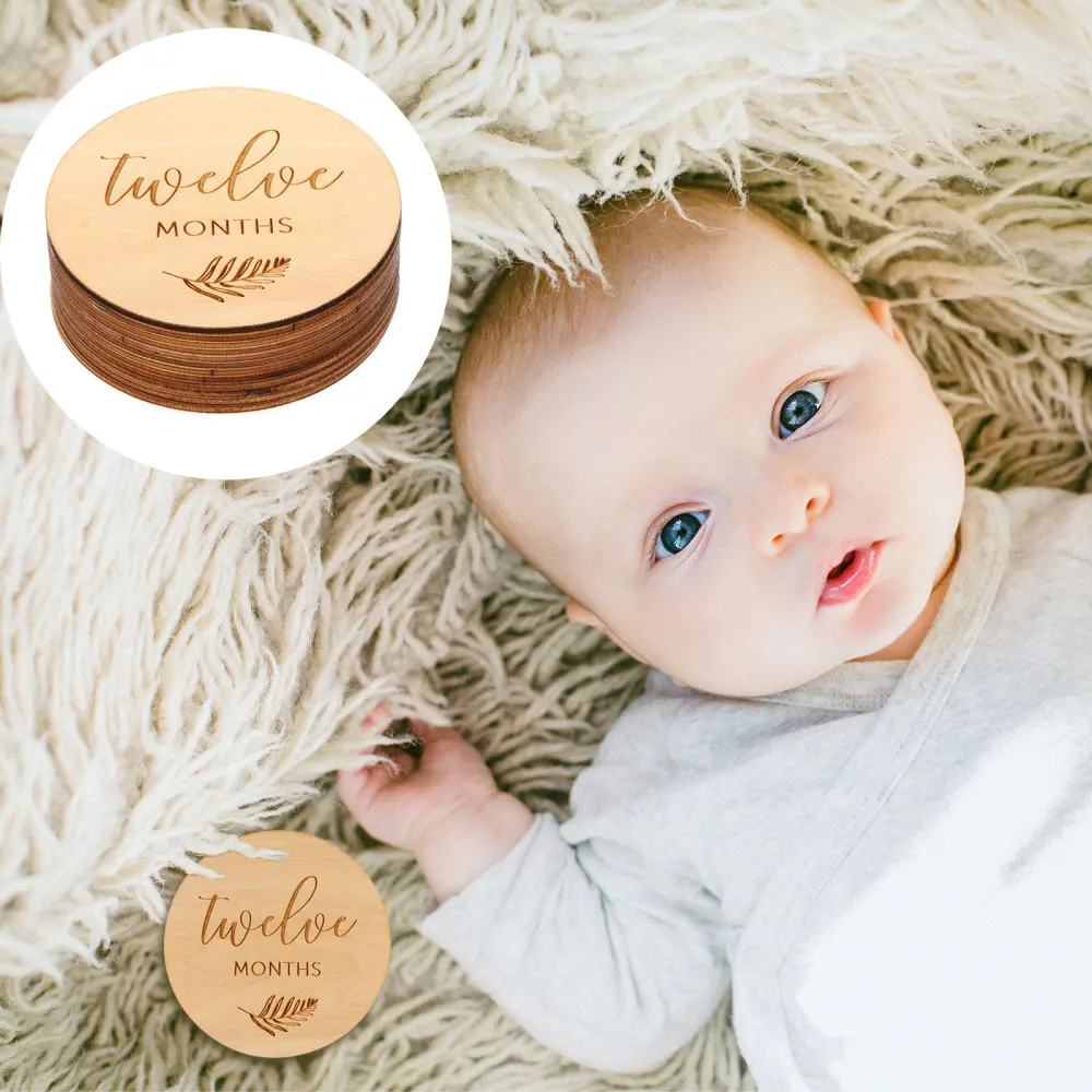 

12Pcs Newborn Baby Infant Monthly Milestone Double-Sided Wooden Discs Cards
