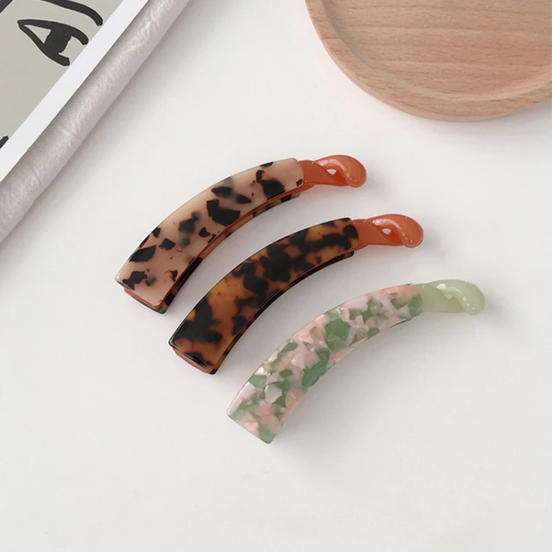

2021 New1pcs Acetate Banana Hairpin Barrette Accessories Hairpin Hair Clip Hair Gift Banana Women Hair Accessories Hair Grip