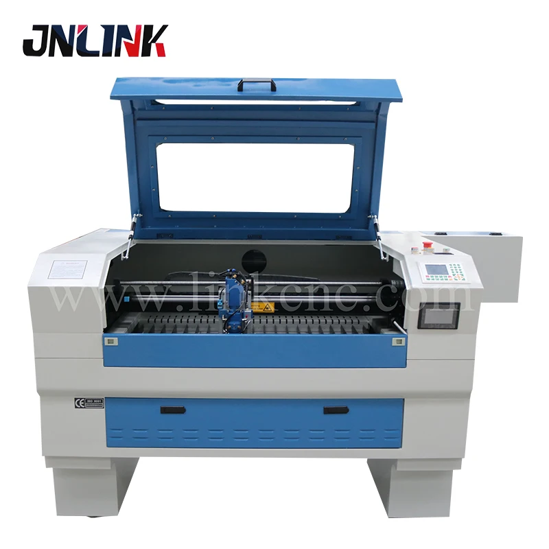 Хорошее качество CO2 Лазерная гравировальная и режущая машина для металла или