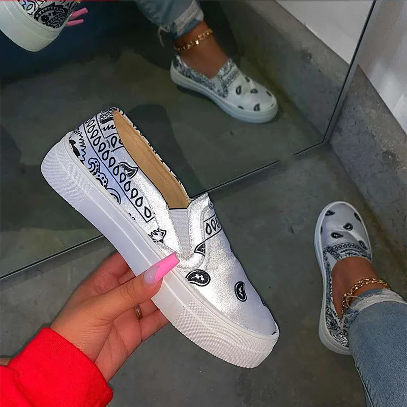 Женская обувь без шнуровки повседневные туфли на плоской платформе женские