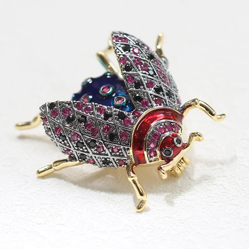 

new 2020 fashion brand personality stone two-color beetle brooch for men and women