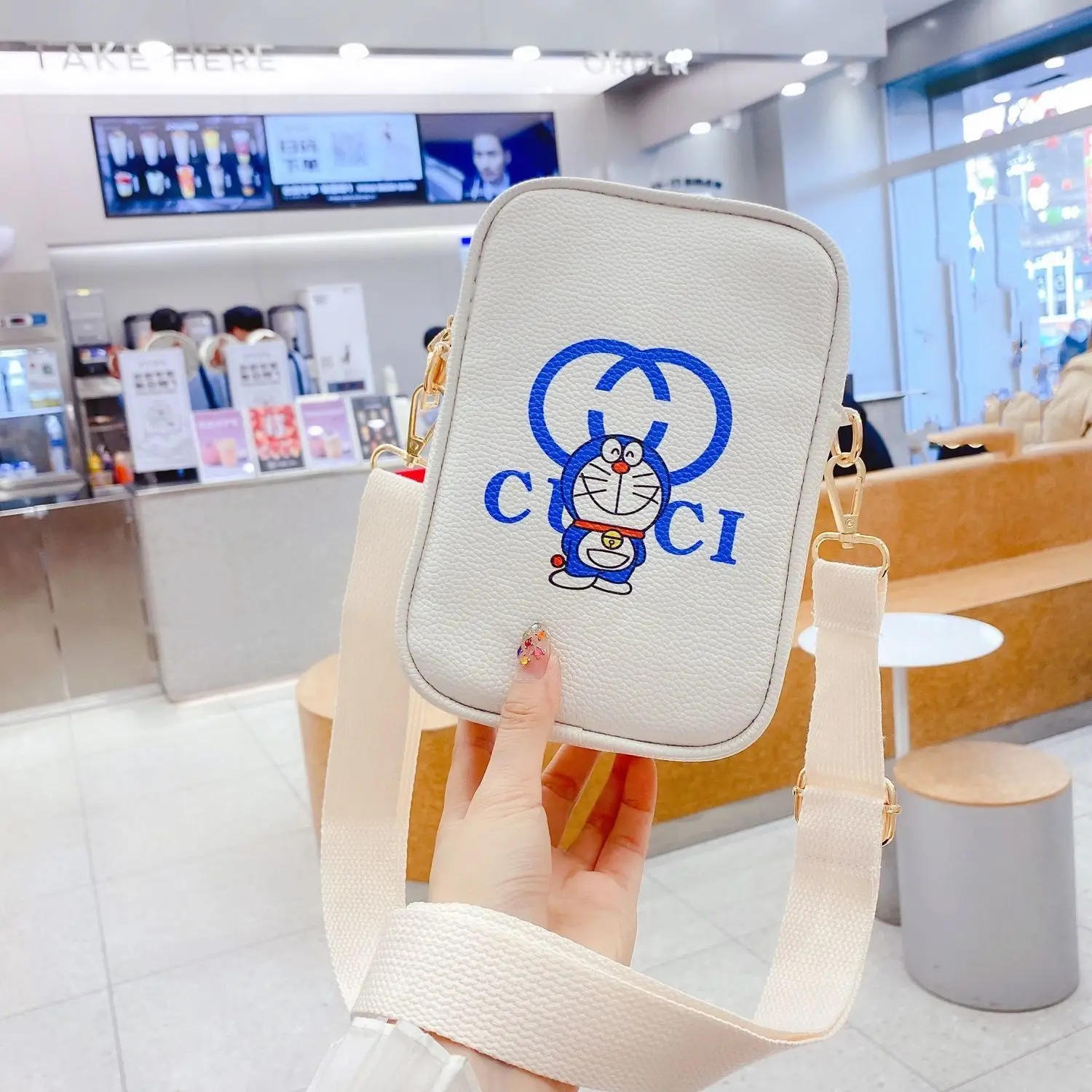 

Doraemon Bag Female Small Square Bag Cartoon Cute Mini Mobile Phone Coin Purse Camera Bag Shoulder Messenger Bag