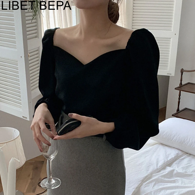 

Женская винтажная блузка с открытыми плечами и квадратным вырезом