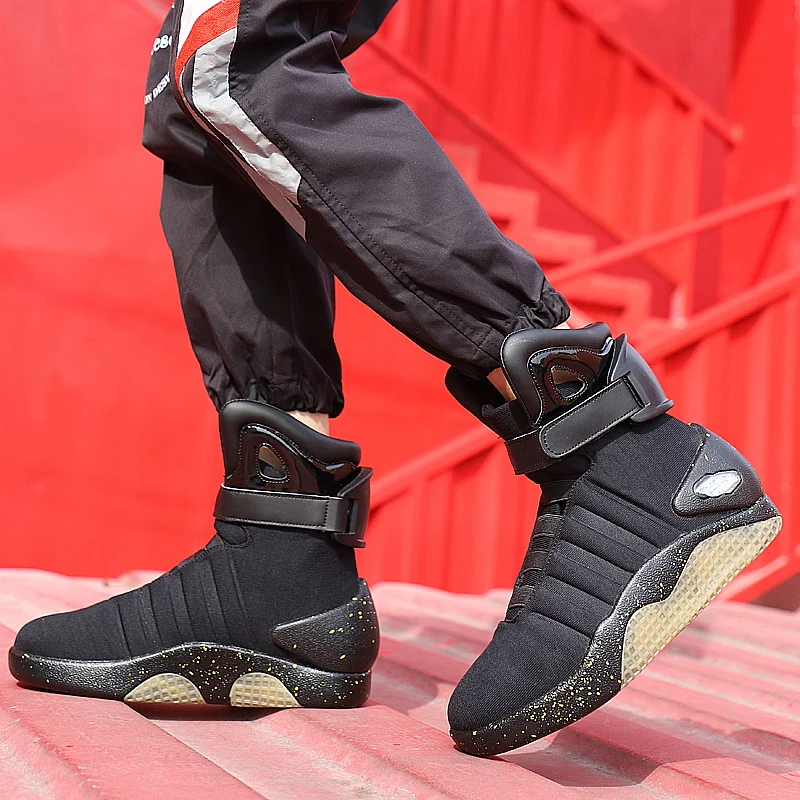 

RayZing Men Boots Back To The Future USB Rechargeable Led Shoes for Man and Women Fashion Casual Shoes Glowing Desert Boots Men