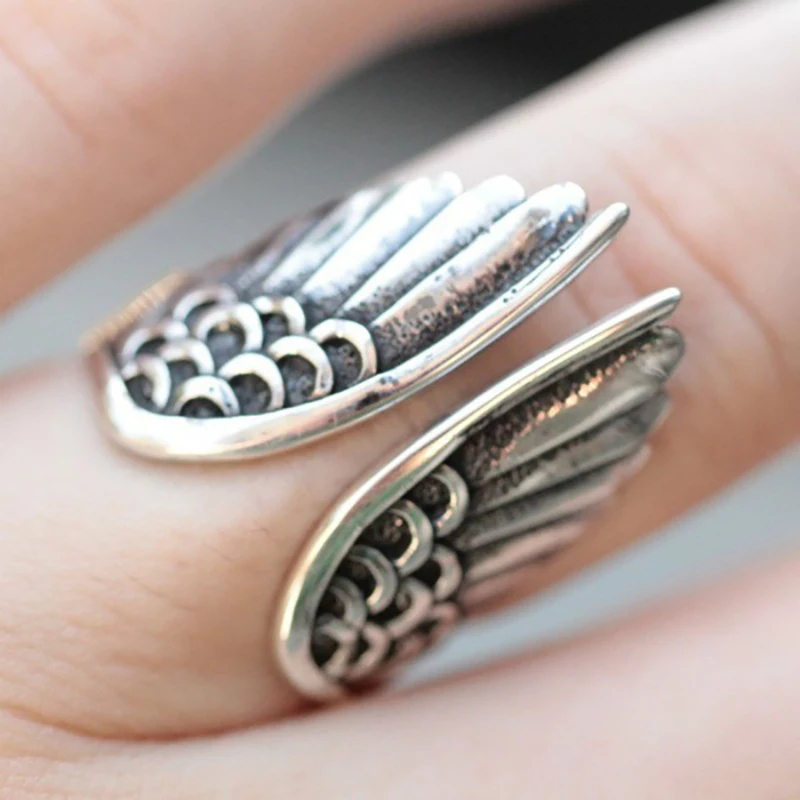 

Adjustable Ring Vintage Angel Wings Rings Steam Punk Style Opening Finger Accessory Jewelry Alloy Trinket for Youth