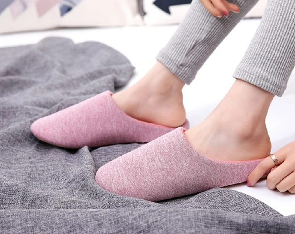 

New Men Cotton Home Slippers Cute Slippers Winter Warm Plush Indoor Slipper Men Warm Soft Bottom Shoes Men Women Indoor Slippers