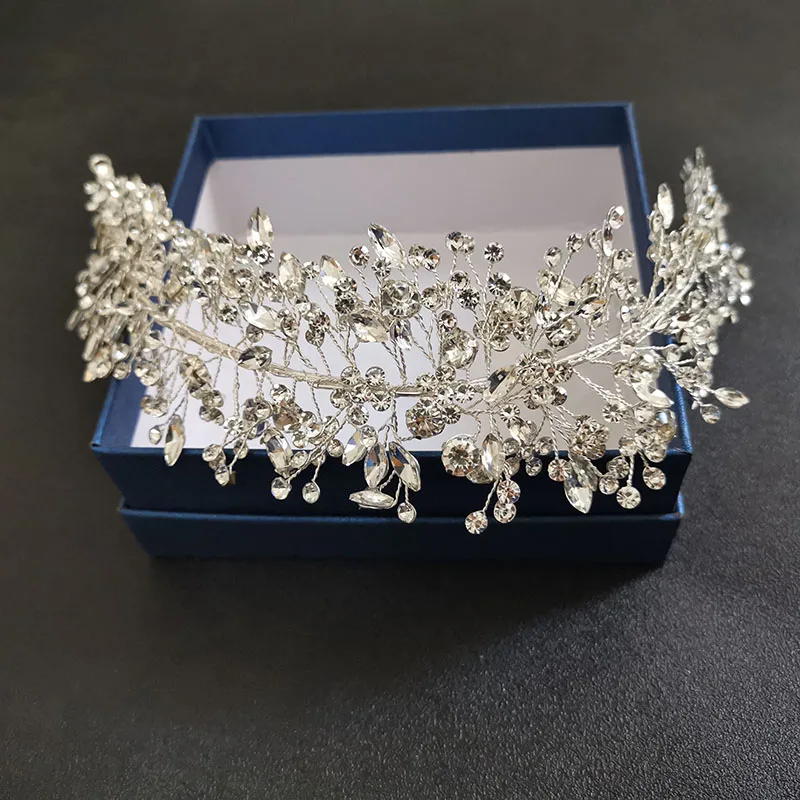 Женская повязка на голову с кристаллами серебристого цвета|Украшения для волос| |