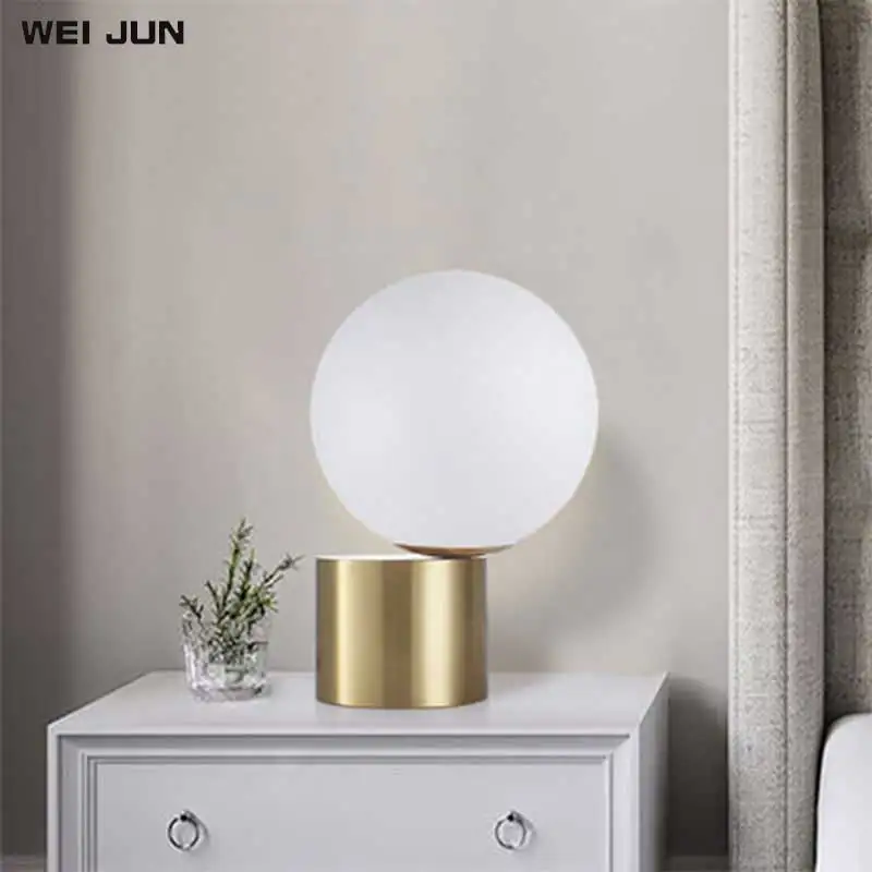 

Modern Glass Table Lamp Wrought Iron Ball-Shaped Ball Reading Bable Lamp Study Room Living Room Bedroom Eye Protection Light