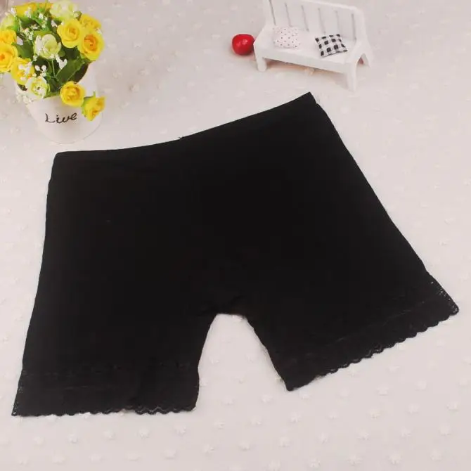 

Seamless Underwear Shorts Women Soft Cotton Safety Short Pants Female Sexy Lace Black Boxers Women Plus Size Boyshort Panties