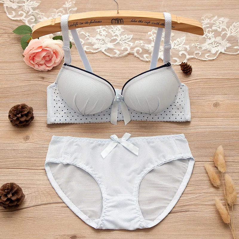 Милый сексуальный бюстгальтер без стального кольца для девушек с небольшой