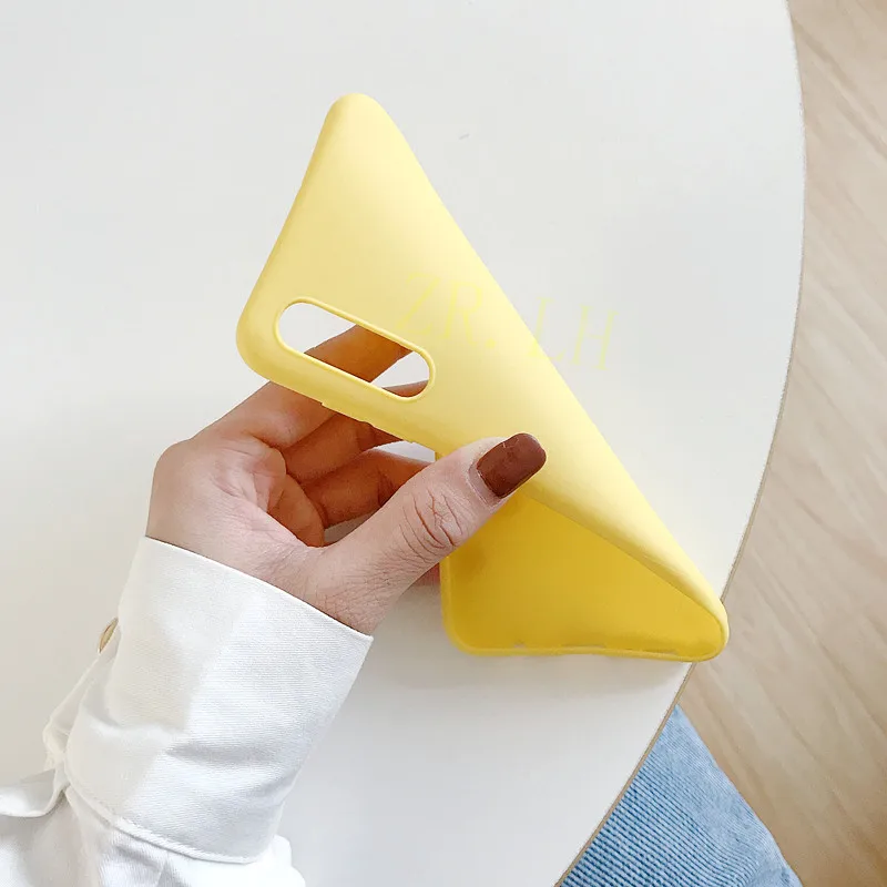 

Silicone Case For Samsung Galaxy A21 A71 A01 A51 A71 A50 A20E A70 Solid Candy M30S A7 2018 S8 S9 S10 Plus S20 Ultra Cases Cover