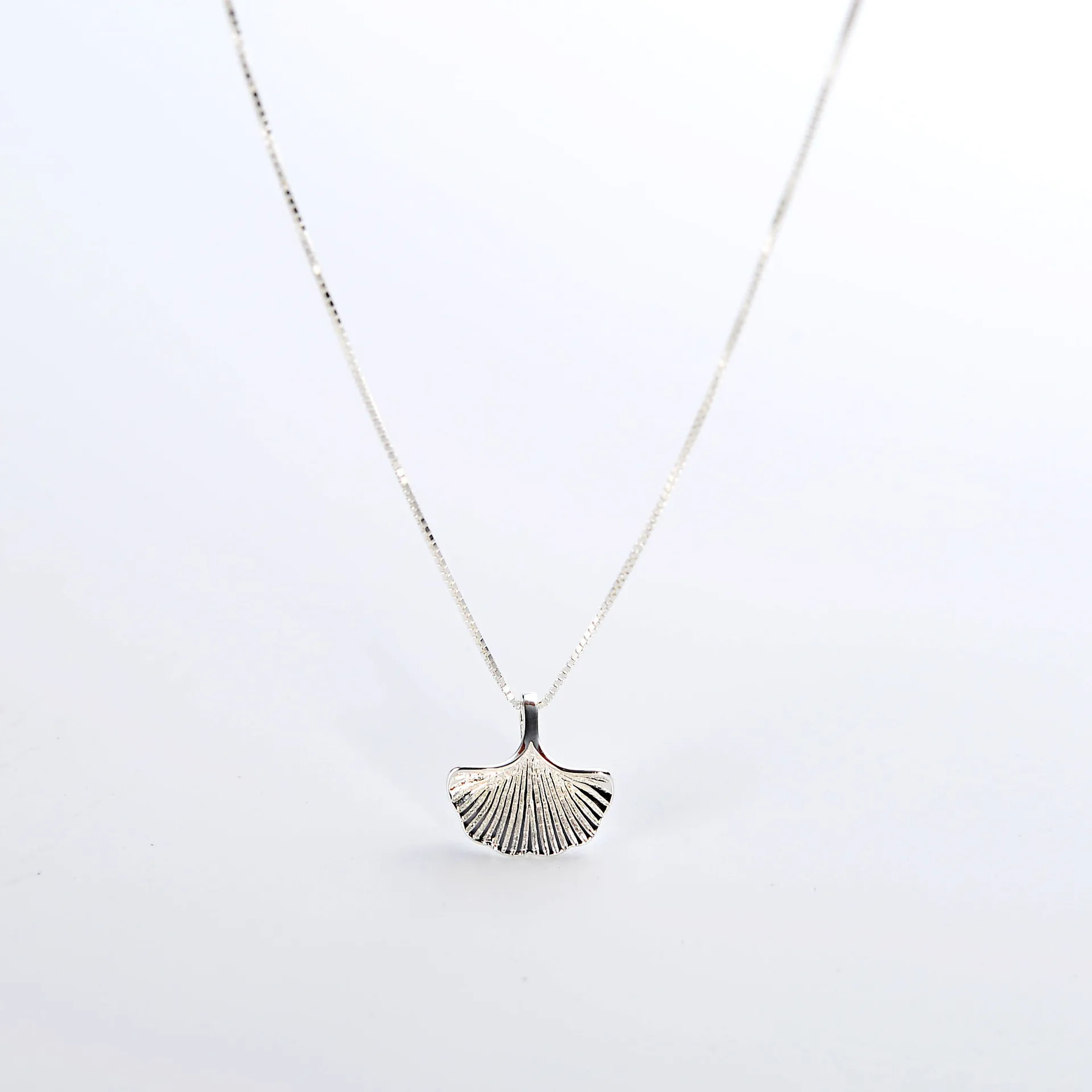 Kindey Ретро Винтажный серебряный цвет гинкго билоба колье с узором в виде листика