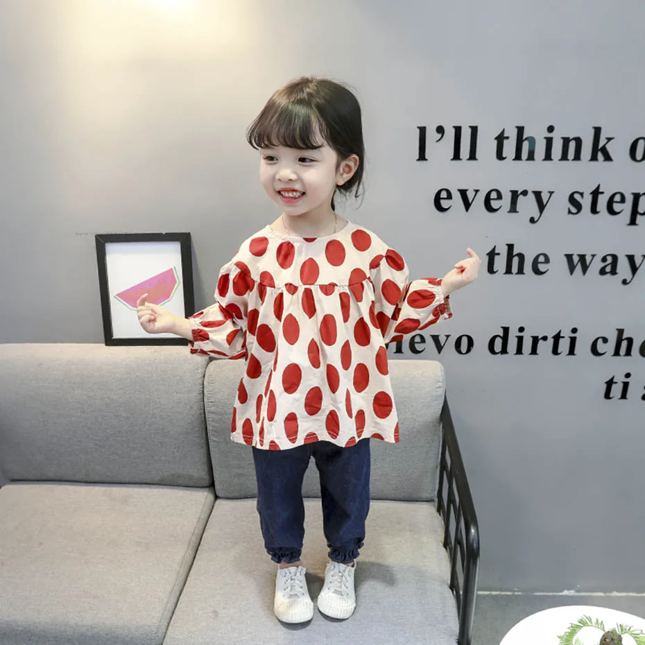 Одежда для маленьких девочек наряды в горошек футболка + джинсы весенние и