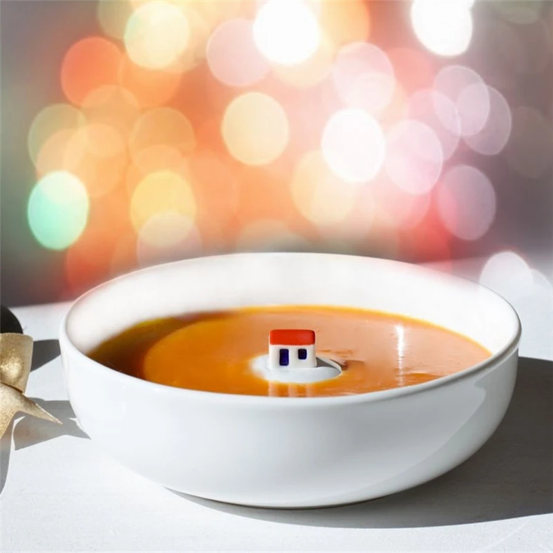

Hand-made three-dimensional small house plate Home decoration bowl Creative round water porcelain plate Soup plate