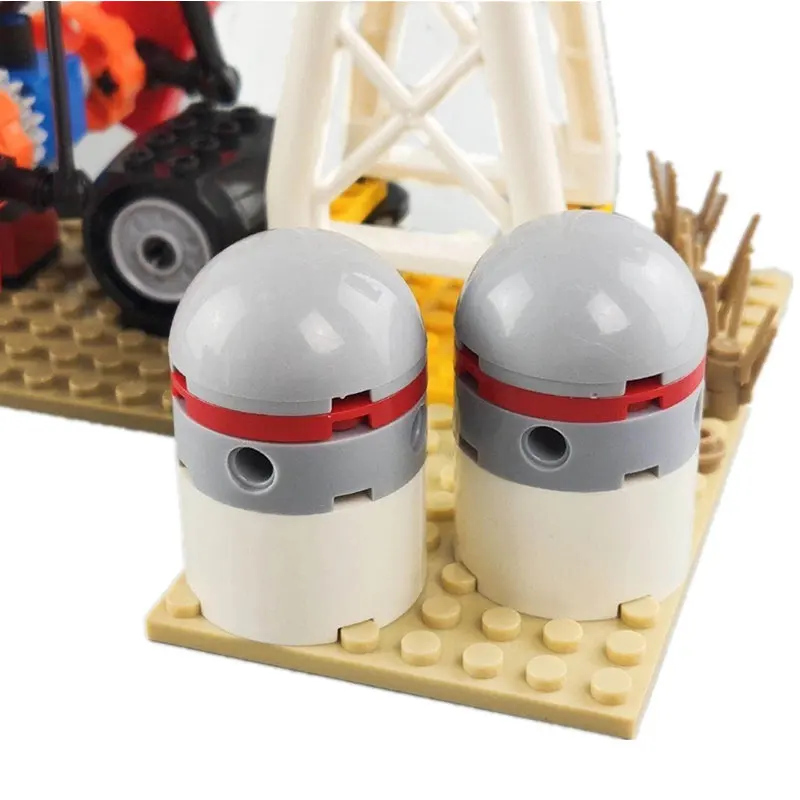 Городской инженерный грузовик автомобиль строительный блок масляный Танк