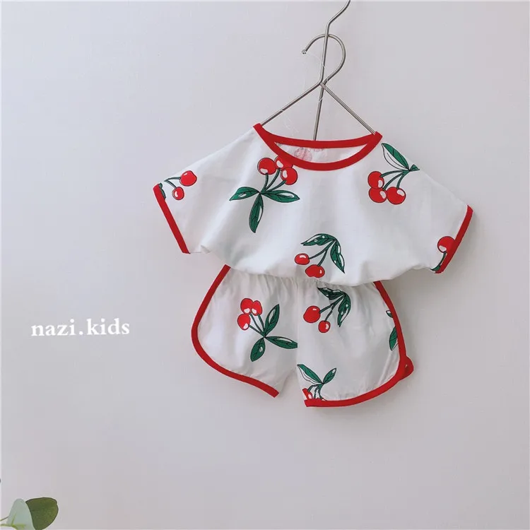 Милые комплекты одежды с фруктовым принтом для маленьких мальчиков и девочек