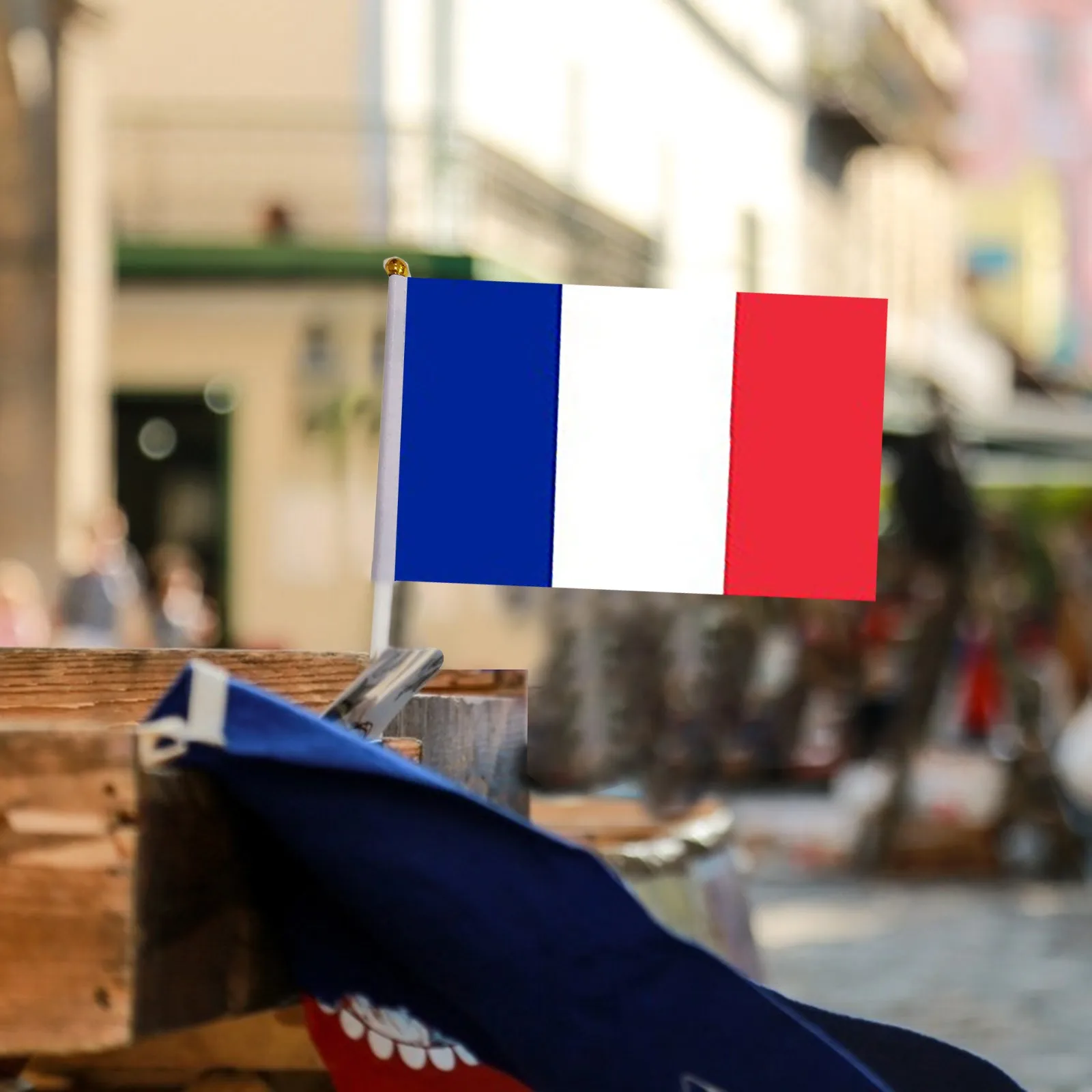 

Hand Flags of the country world With Poles Word Cup 32 Countries Small bandeir Team banderas for Football Club soccer Fans