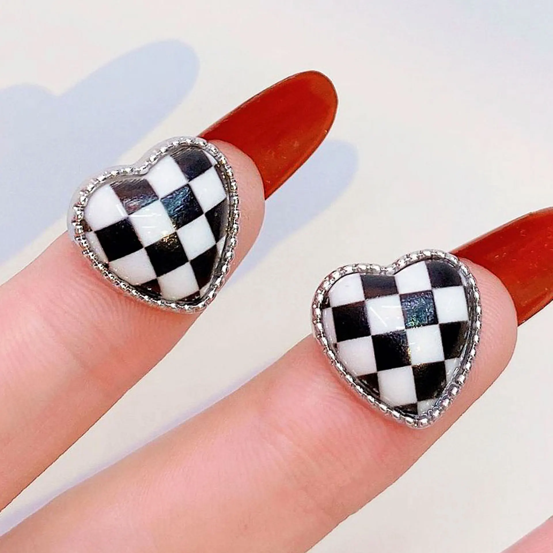 

Ins 2021 Earrings Trend New Black and White Fashion Earrings Luxury Personalized Fashion Exquisite Fine Elegant Dainty Jewelry