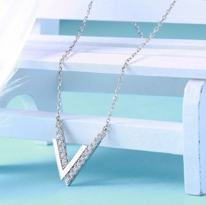 

Necklace Clavicle V-shaped Chain Korean Style Simple Fashion Trend 925 Sterling Silver HM073