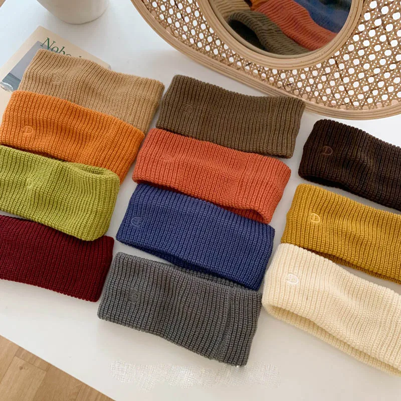 Повязка на голову женская из шерсти модный однотонный мягкий ободок с алфавитом