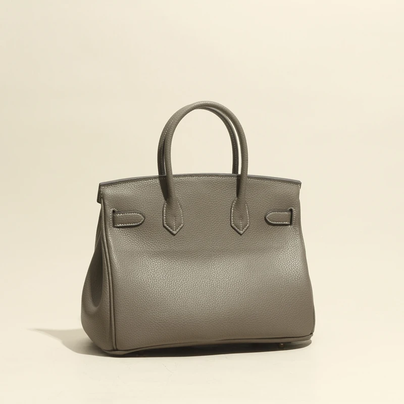 

Large capacity women's bag, modern cow leather, high quality, retro