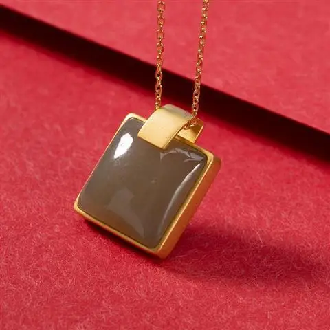 

Original 2021 hot new style Gilding Hetian Jade White Jade Gray Jade Ladies Jade Necklace Pendant Dignified Generous Style Set