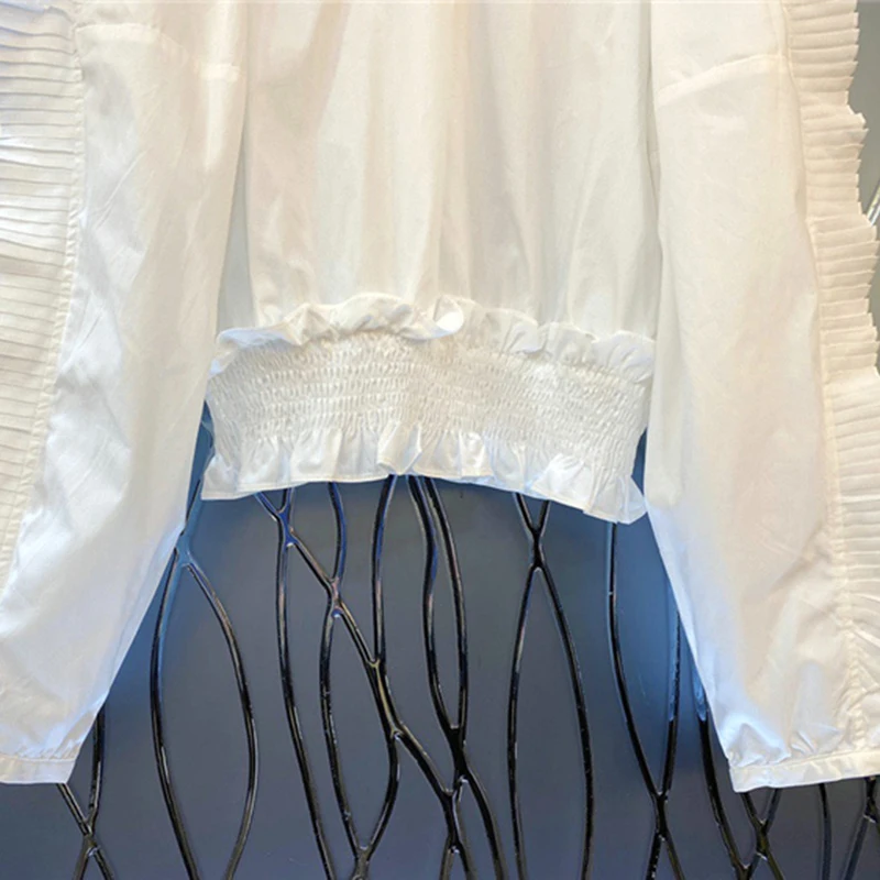 

TWOTWINSTYLE White Patchwork Pleated Shirt For Women Turtleneck Long Sleeve Elegant Short Blouse Female Fashion New Clothing