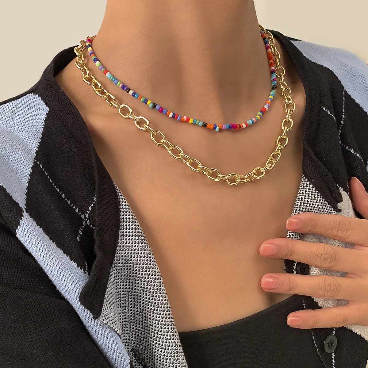 

Boho Girls Multicolor Acrylic Beads Chokers Necklaces For Women Multilayer Beaded With Gold Chains Necklace Fashion Jewelry 2021