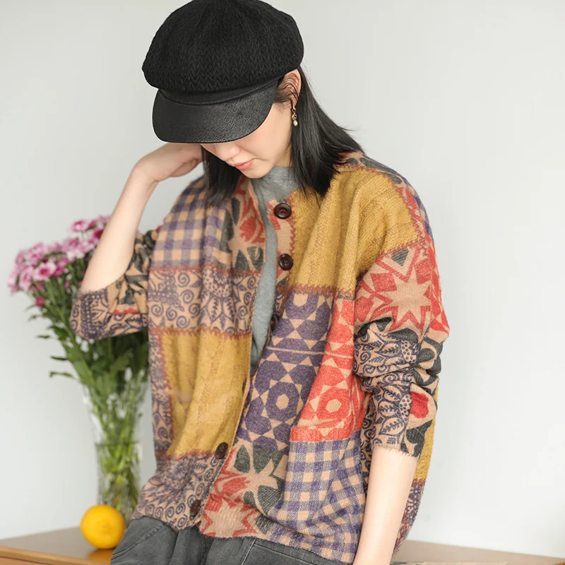 Johnature Women Print Floral Cardigan Sweaters Vintage Pockets Button 2019 Autumn New O-neck Knitted Cotton Loose Coat |